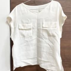 【FONCE】白シャツのサムネイル
