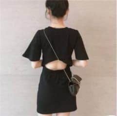 背中あきミニワンピースのサムネイル
