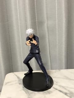 呪術廻戦 五条悟 フィギュアのサムネイル