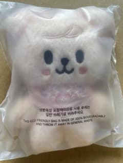 SKZOOぬいぐるみ10㎝ PuppyM パピーム (スンミン) 5'CLOCK - メルカリ