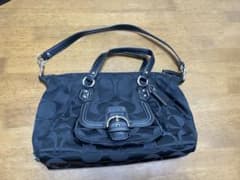 COACH ブラック ハンドバッグのサムネイル