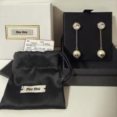 miumiu ソリテール ジュエル ピアス パール ロングチェーン - メルカリ