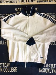 adidasジャージのサムネイル