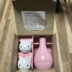 新品未使用　90's ハローキティ　徳利＆おちょこセットのサムネイル