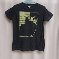 RNA INC. 半袖Tシャツ グラフィックプリントのサムネイル