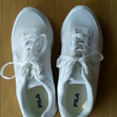【FILA】 メンズ運動靴  白  ２８㎝のサムネイル