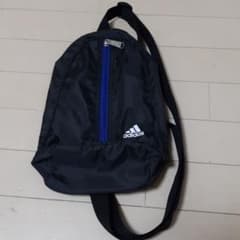 adidas アディダスのサムネイル