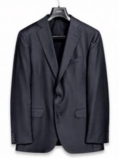 【定価25万円】Hugo BOSS スリーピース　ダークグレーブラックスーツ 定価25万円】Hugo BOSS スリーピース ダークグレーブラックスーツ