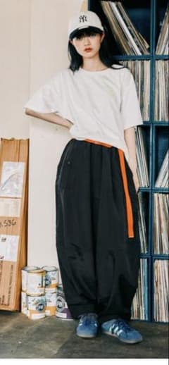 ニコアンド　モードノームコア　シャカバルーンポケパンツのサムネイル