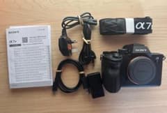 美品・海外仕様】SONY α7 IV（ILCE-7M4）ボディと付属品 - メルカリ