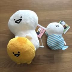 문구와 함께 캐릭터 인형 세트