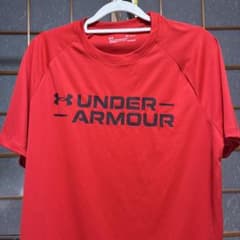 UNDER ARMOUR Tシャツ レッド MDのサムネイル