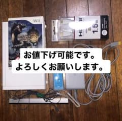［中古］Nintendo Wii U 本体（モンスターハンター ３ カセット付）のサムネイル