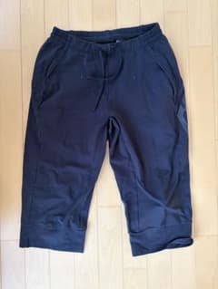 DESCENTE ハーフパンツ ブラック Lサイズのサムネイル