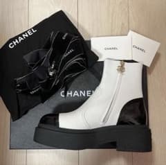 CHANEL ショートブーツ ホワイト 38.5(約25cm相当) 未使用 - メルカリ