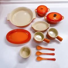 【nongunchan様用】ル・クルーゼ　ストーンウェア(オレンジ)8種セットのサムネイル