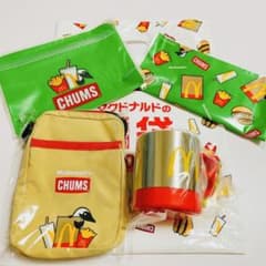 マクドナルド　2023年　福袋　CHUMS グッズ　4点セット　マック福袋のサムネイル