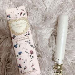 ラデュレ スティックコンシーラー 01のサムネイル