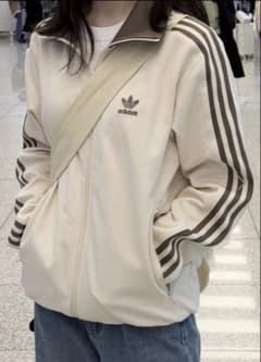 adidas Originals トラックジャケット ベージュ ブラウン XL - メルカリ