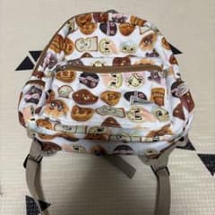 アンパンマンミュージアム　パン工場 リュック 11L アンパンマンミュージアム限定 パン柄リュック 11L - メルカリ
