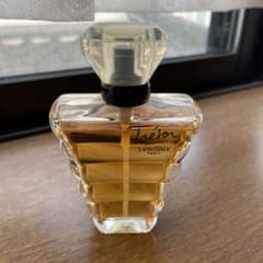 LANCOME Trésor 香水 ボトル型 透明・金色のサムネイル