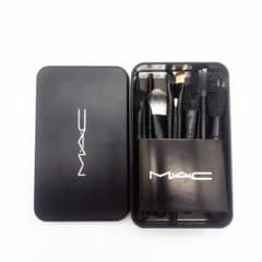 MAC メイクブラシセット 缶ケース付きのサムネイル