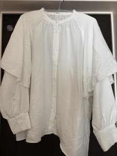 mysa closet 長袖フリルブラウスのサムネイル