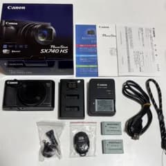 キヤノンCanon PowerShot SX740 HS デジカメ (ブラック)のサムネイル