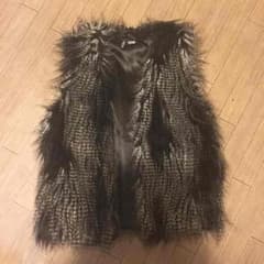 H&M ファーベストのサムネイル