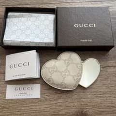 新品未使用Gucci ハート型 ミラー GG柄 - メルカリ