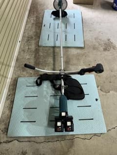 Makita 充電式草刈機 MUR190 18v 引取りのみ 兵庫県加古川市のサムネイル