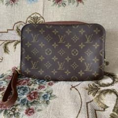 LOUIS VUITTON モノグラム クラッチバッグのサムネイル