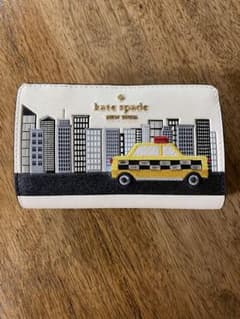 kate spade 財布のサムネイル
