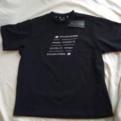 新品　new balance　半袖Tシャツのサムネイル