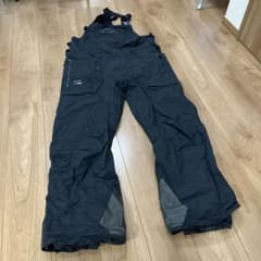 VOLCOM GORE-TEX ブラック ビブパンツ XL - メルカリ