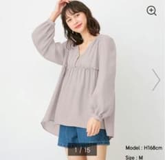 新品 GU ボリュームスリーブティアードブラウス Mのサムネイル