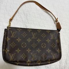 LOUIS VUITTON モノグラム ポシェット アクセソワール　ポーチのサムネイル