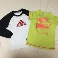 アディダスのTシャツ2枚セットのサムネイル