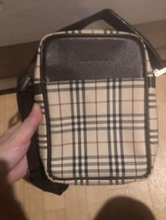 BURBERRY ショルダーバッグのサムネイル