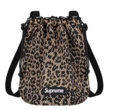 supreme mesh small backpack2023SSのサムネイル