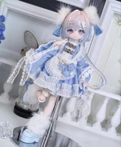 専用青い花柄ドレスとストローハットのドールアウトフィット ドール服 アウトフィット 1/8〜1/12 中華風ドレス 水色 エプロン