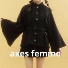 axes femme アクシーズファム ケープ風フレアスリーブコート 黒 - メルカリ