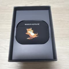 MAISON KITSUNÉ AirPods Pro case