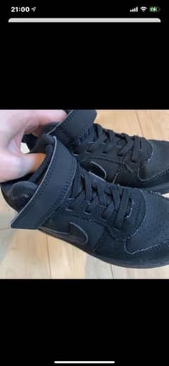 専用ページNIKE ナイキ スニーカーのサムネイル
