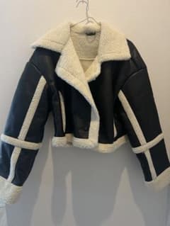 フェイクレザー ボアジャケット クロップド丈のサムネイル