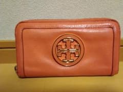 トリーバーチ 長財布のサムネイル