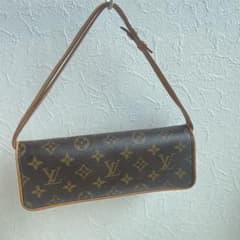 Louis Vuitton】ポシェットツインGMモノグラム ミニバッグ - メルカリ