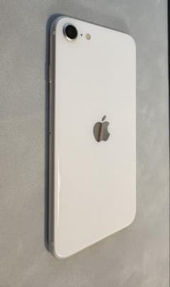 美品⭐︎iPhone SE 第2世代 (SE2) ホワイト 64GB SIMフリーのサムネイル