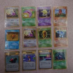 ポケモンカード　旧裏　初版マークなし　まとめ売りのサムネイル