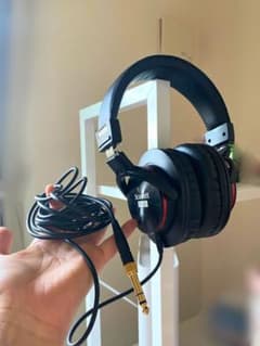 【美品】Focusrite Scarlett Studio マイク・ヘッドホン